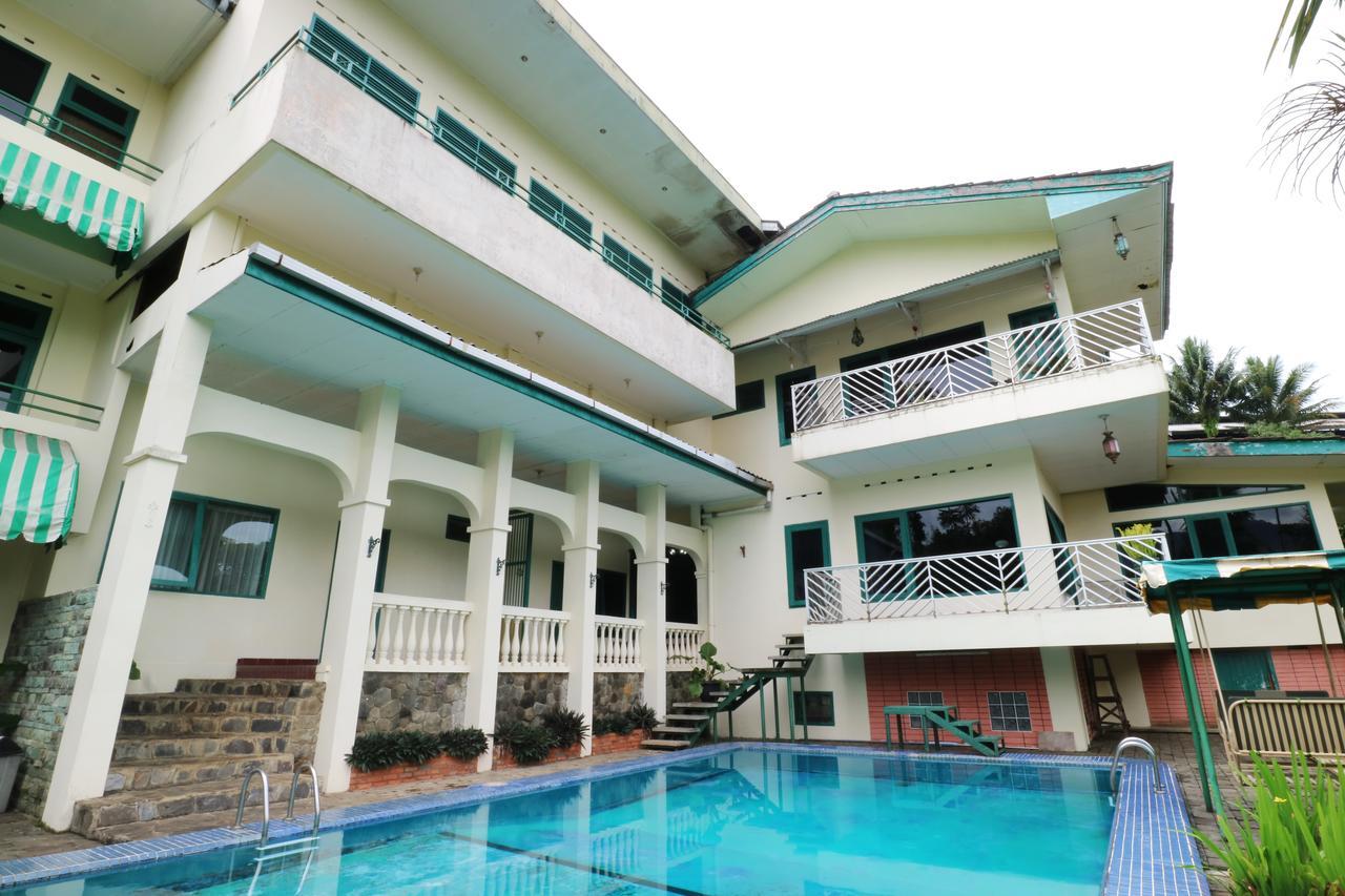 Hotel Bonita Puncak Cisarua Exterior foto